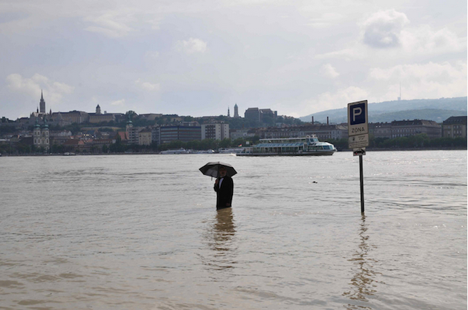 « The River Symposium on Art, Ecopower and the Liberation of Energy », Budapest